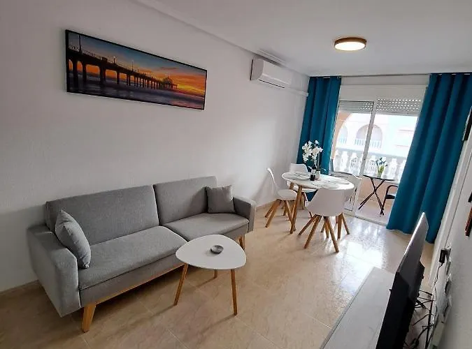 Modern 2 Bedroom In The Center Of * تورّيفيِخا